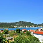 With A Parking Space Vinisce, Trogir - 14407 * Vinisce